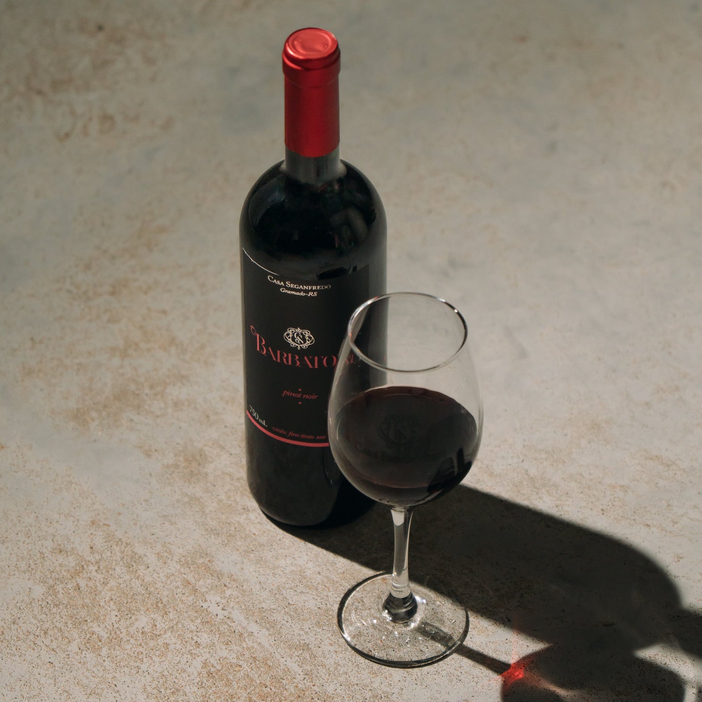 Vinho Barbatoni Pinot Noir